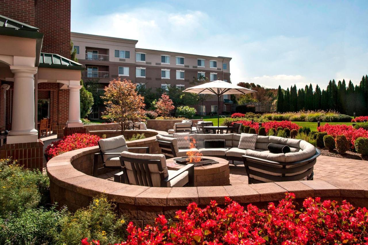 Courtyard By Marriott Basking Ridge Exterior foto